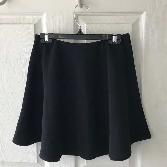 Forever 21 Circle Skirt - Picture 1 of 3